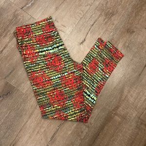 Lularoe Rose Print Leggings